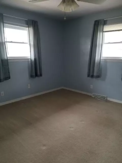 801 N Jay Ave, Griffith, IN 46319 photo 7
