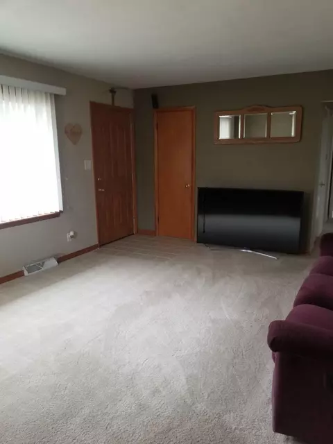 801 N Jay Ave, Griffith, IN 46319 photo 11
