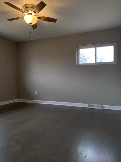 1355 Bigger St, Gary, IN 46404 photo 14