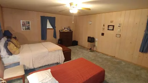 2055 Monroe Ln, Gary, IN 46407 photo 11