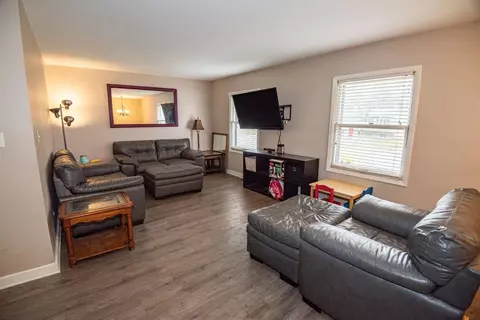 701 Darcy Ln, Griffith, IN 46319 photo 5