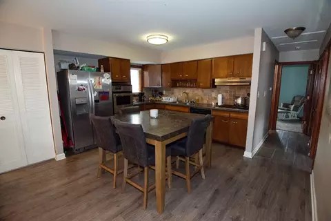 701 Darcy Ln, Griffith, IN 46319 photo 3