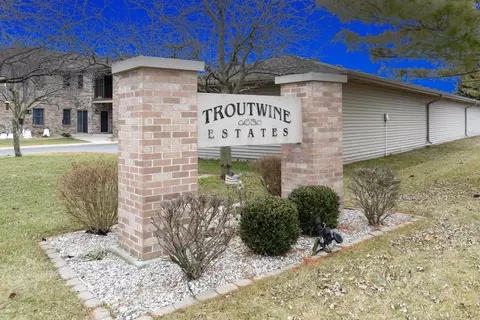 1383 Wright Dr, Crown Point, IN 46307 photo 18