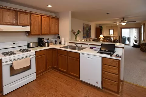1383 Wright Dr, Crown Point, IN 46307 photo 6