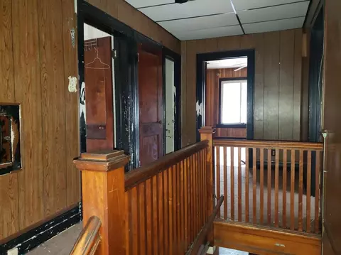 708 Johnson St, Gary, IN 46402 photo 7