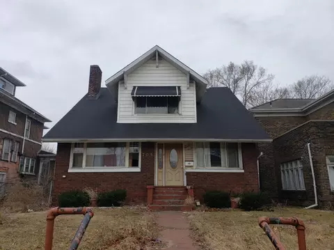 708 Johnson St, Gary, IN 46402 photo 1