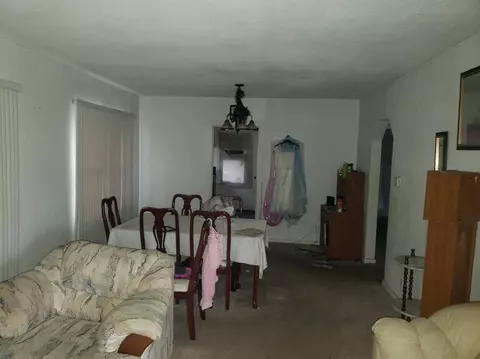 330 Roosevelt St, Gary, IN 46404 photo 3