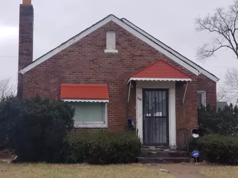 330 Roosevelt St, Gary, IN 46404 photo 1