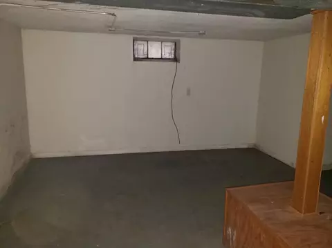 330 Roosevelt St, Gary, IN 46404 photo 8