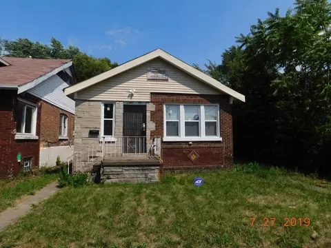 1369 Ellsworth St, Gary, IN 46404 photo 1