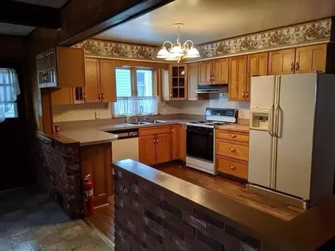 8419 Walnut Dr, Munster, IN 46321 photo 3