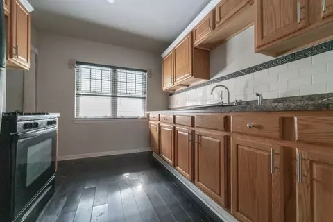401 Rutledge St, Gary, IN 46404 photo 4