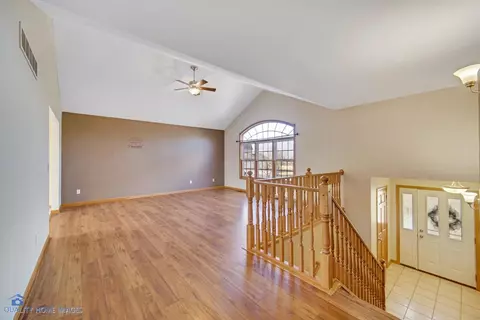 7237 E 102nd Pl, Crown Point, IN 46307 photo 4