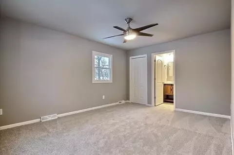 216 W Elm St, Griffith, IN 46319 photo 12