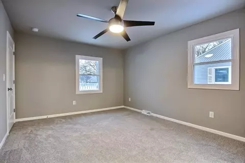 216 W Elm St, Griffith, IN 46319 photo 13