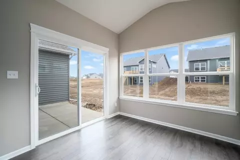 2402 Caspian Ln, Valparaiso, IN 46385 photo 19