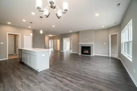2402 Caspian Ln, Valparaiso, IN 46385 photo 17