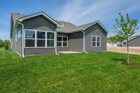 2402 Caspian Ln, Valparaiso, IN 46385 photo 27