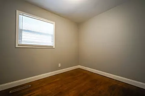 323 S Jay St, Gary, IN 46403 photo 19