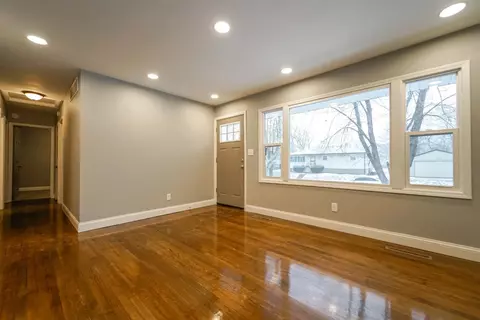 323 S Jay St, Gary, IN 46403 photo 3
