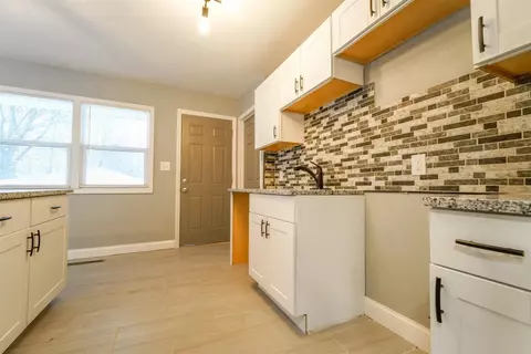 323 S Jay St, Gary, IN 46403 photo 9