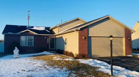 8326 E 123rd Pl, Crown Point, IN 46307 photo 1