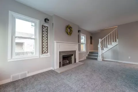 603 E South St, Crown Point, IN 46307 photo 6