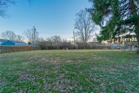 603 E South St, Crown Point, IN 46307 photo 23