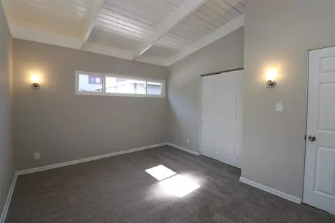 6813 Ash Pl, Gary, IN 46403 photo 9
