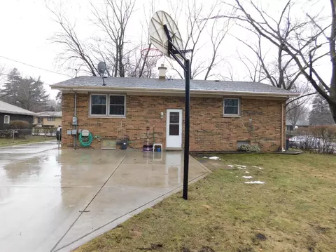 8239 Beech Ave, Munster, IN 46321 photo 24