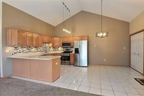 9640 Buchanan St, Crown Point, IN 46307 photo 5
