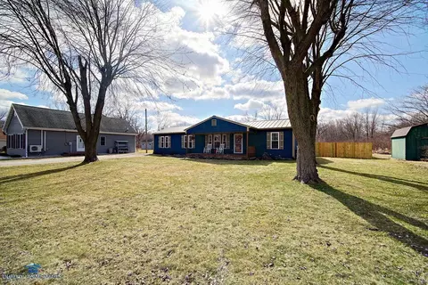 136 W Phillips Rd, Griffith, IN 46319 photo 3