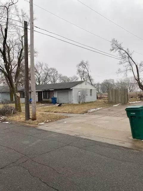 5201 E 13th Pl, Gary, IN 46403 photo 2