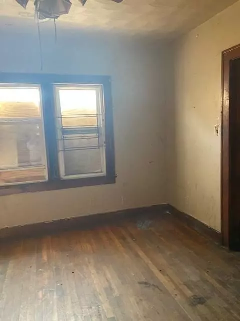 3939 Monroe St, Gary, IN 46408 photo 9