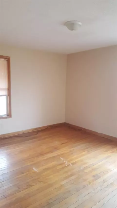 551 Buchanan St, Gary, IN 46402 photo 11