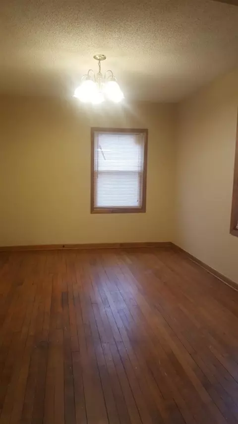 551 Buchanan St, Gary, IN 46402 photo 7