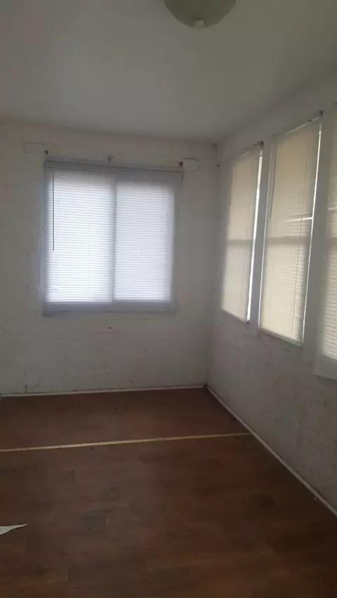 551 Buchanan St, Gary, IN 46402 photo 5