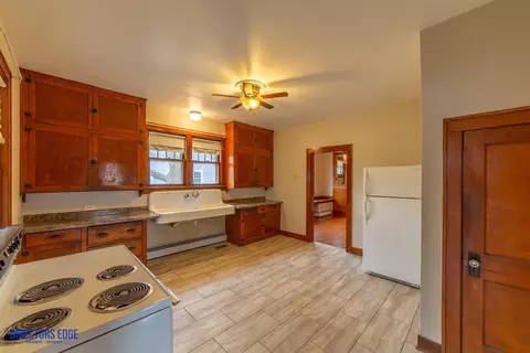 325 S Broad St, Griffith, IN 46319 photo 9