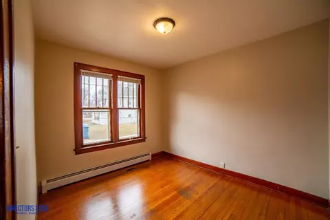 325 S Broad St, Griffith, IN 46319 photo 12