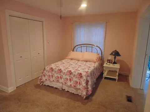 7229 Locust Ave, Gary, IN 46403 photo 21