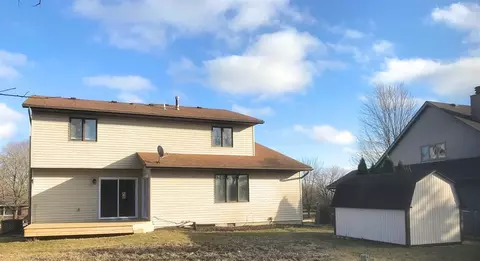 3147 Tremont Ln, Crown Point, IN 46307 photo 9