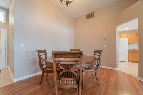 8310 Pointe Dr, Crown Point, IN 46307 photo 12