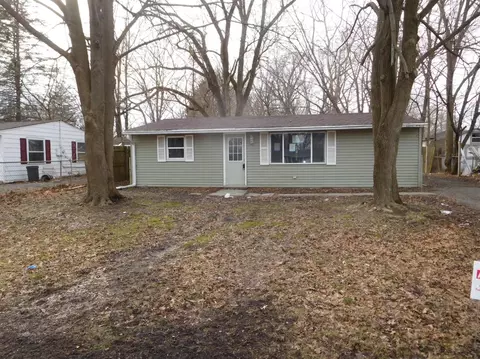 206 Arrowhead Trl, Porter, IN 46304 photo 2