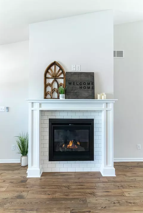 7729 Wright St, Merrillville, IN 46410 photo 18