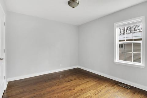 8426 Walnut Dr, Munster, IN 46321 photo 8
