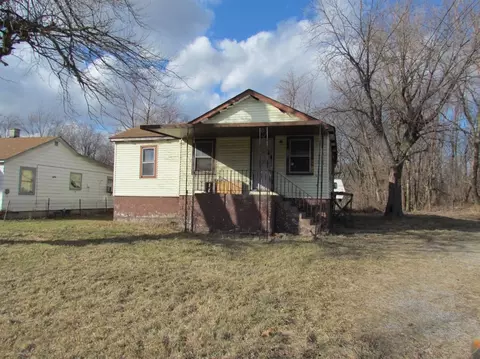 5814 W 25th Ave, Gary, IN 46406 photo 2