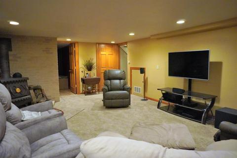 1034 E Miller St, Griffith, IN 46319 photo 43