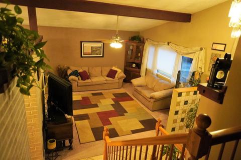 1034 E Miller St, Griffith, IN 46319 photo 12