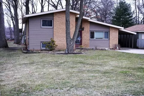 1034 E Miller St, Griffith, IN 46319 photo 3