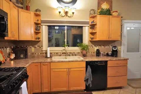 1034 E Miller St, Griffith, IN 46319 photo 15